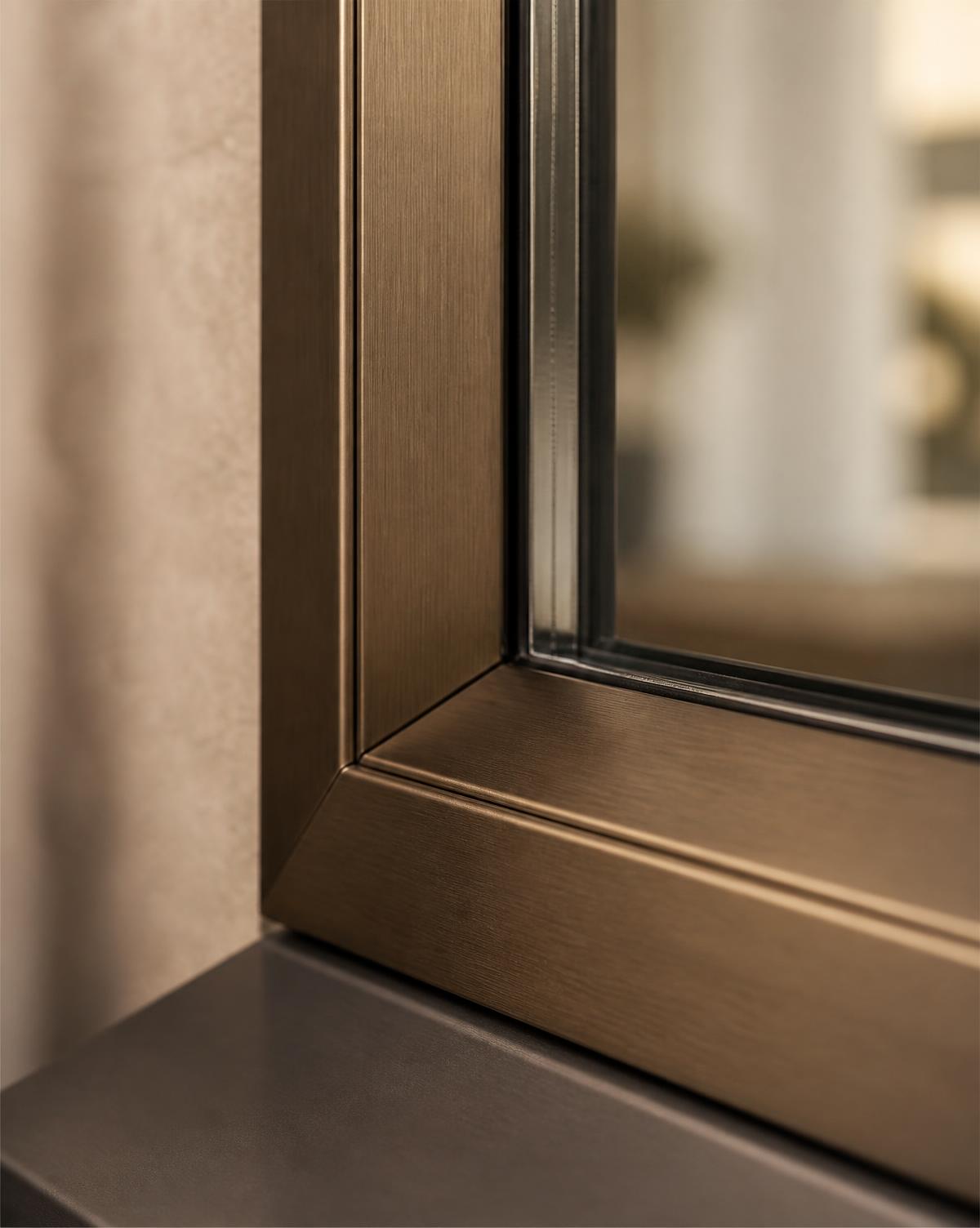 Bespoke aluminium window application